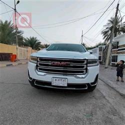 GMC Acadia